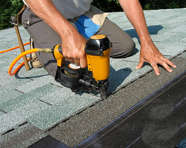 Quick and Trustworthy Emergency Roof Repair Services in Croswell, MI